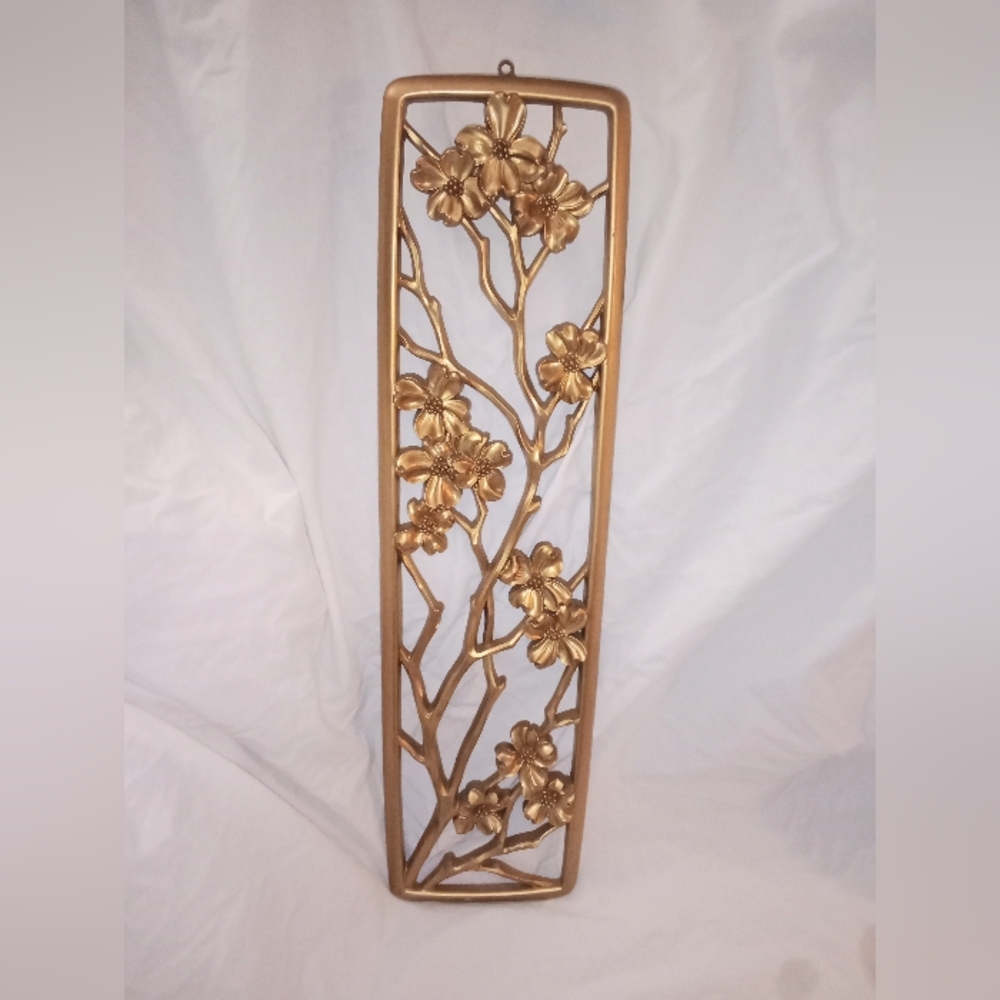 Mid Century Modern MCM Gold Flower Wall Decor by Dart 1954 USA 22 3/4" by 6 1/8"